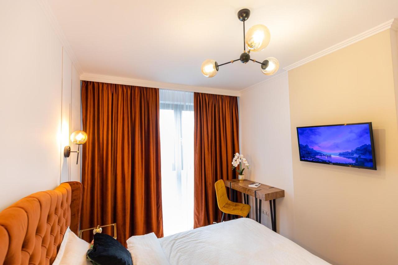 Moon Luxury Apartment - Sunset View Cluj-Napoca Exterior photo